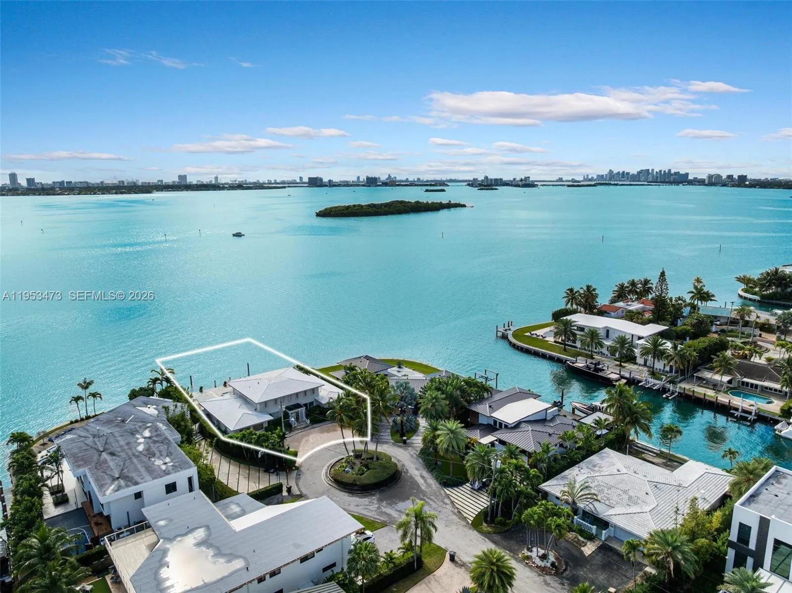 1990 Ne 119th Rd, North Miami, Florida 33181, North Miami, Florida 33181, 7 Bedrooms Bedrooms, ,5 BathroomsBathrooms,Residential,For Sale,1990 Ne 119th Rd, North Miami, Florida 33181,A11953473