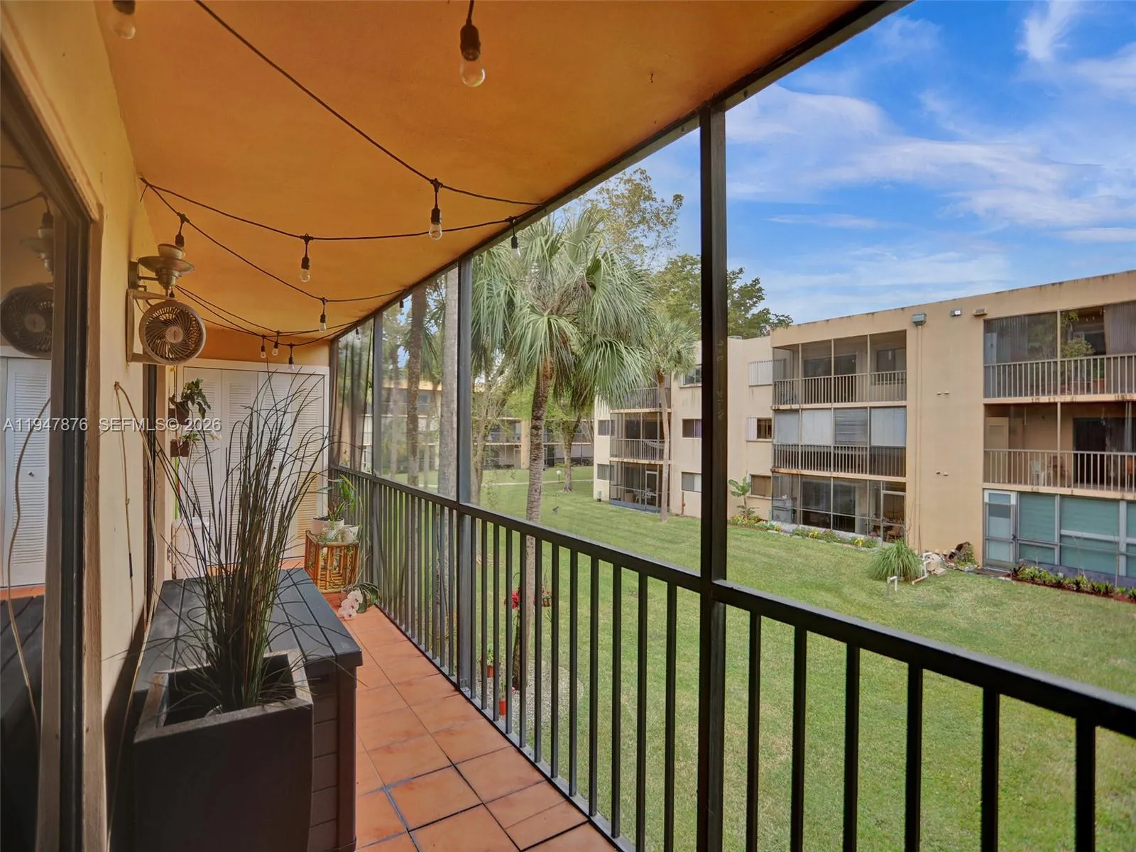 8415 Sw 107th Ave 256w, Miami, Florida 33173, Miami, Florida 33173, 2 Bedrooms Bedrooms, ,2 BathroomsBathrooms,Residential,For Sale,8415 Sw 107th Ave 256w, Miami, Florida 33173,A11947876