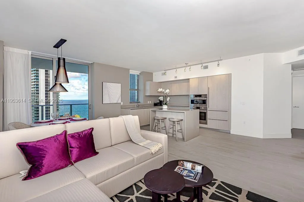 4010 S Ocean Dr R2701, Hollywood, Florida 33019, Hollywood, Florida 33019, 2 Bedrooms Bedrooms, ,2 BathroomsBathrooms,Residential,For Sale,4010 S Ocean Dr R2701, Hollywood, Florida 33019,A11953614