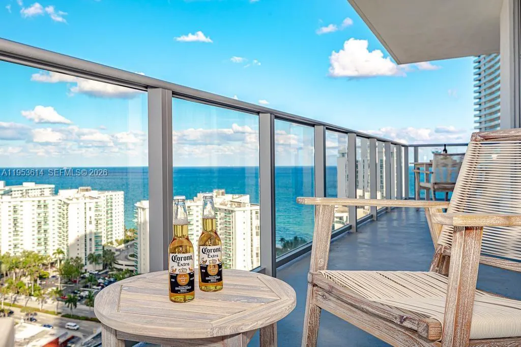 4010 S Ocean Dr R2701, Hollywood, Florida 33019, Hollywood, Florida 33019, 2 Bedrooms Bedrooms, ,2 BathroomsBathrooms,Residential,For Sale,4010 S Ocean Dr R2701, Hollywood, Florida 33019,A11953614