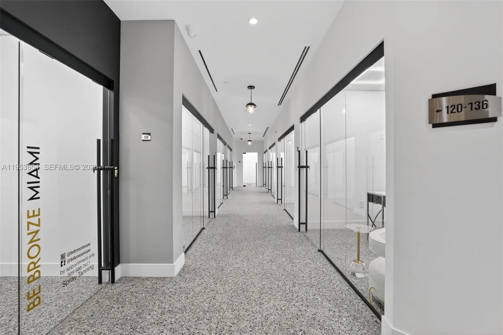 Beauty Salon Suites For Rent Ride Fiu College, Florida 33174, ,Commercial Lease,For Rent,Beauty Salon Suites For Rent Ride Fiu College, , ,A11953654