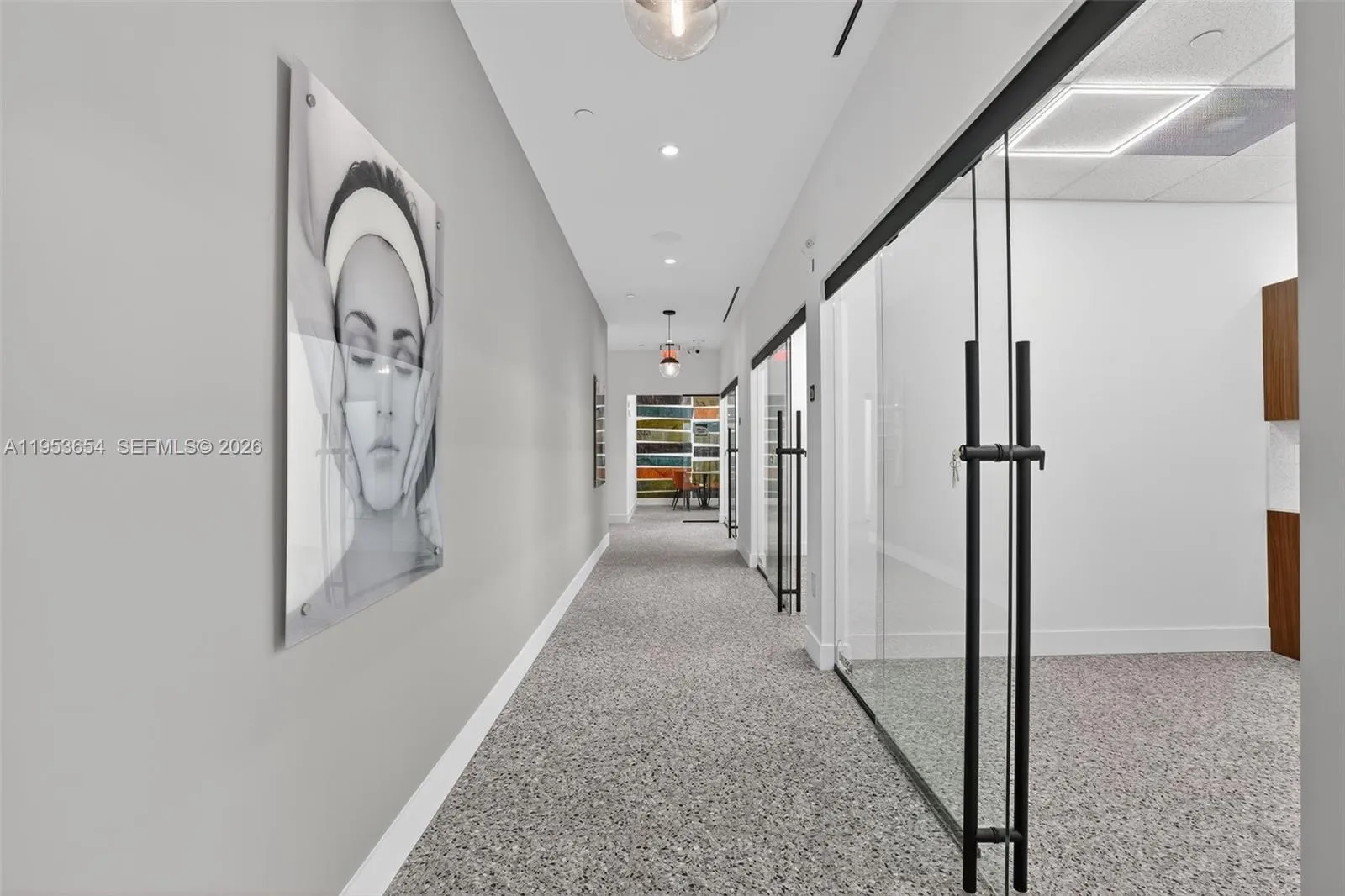 Beauty Salon Suites For Rent Ride Fiu College, Florida 33174, ,Commercial Lease,For Rent,Beauty Salon Suites For Rent Ride Fiu College, , ,A11953654