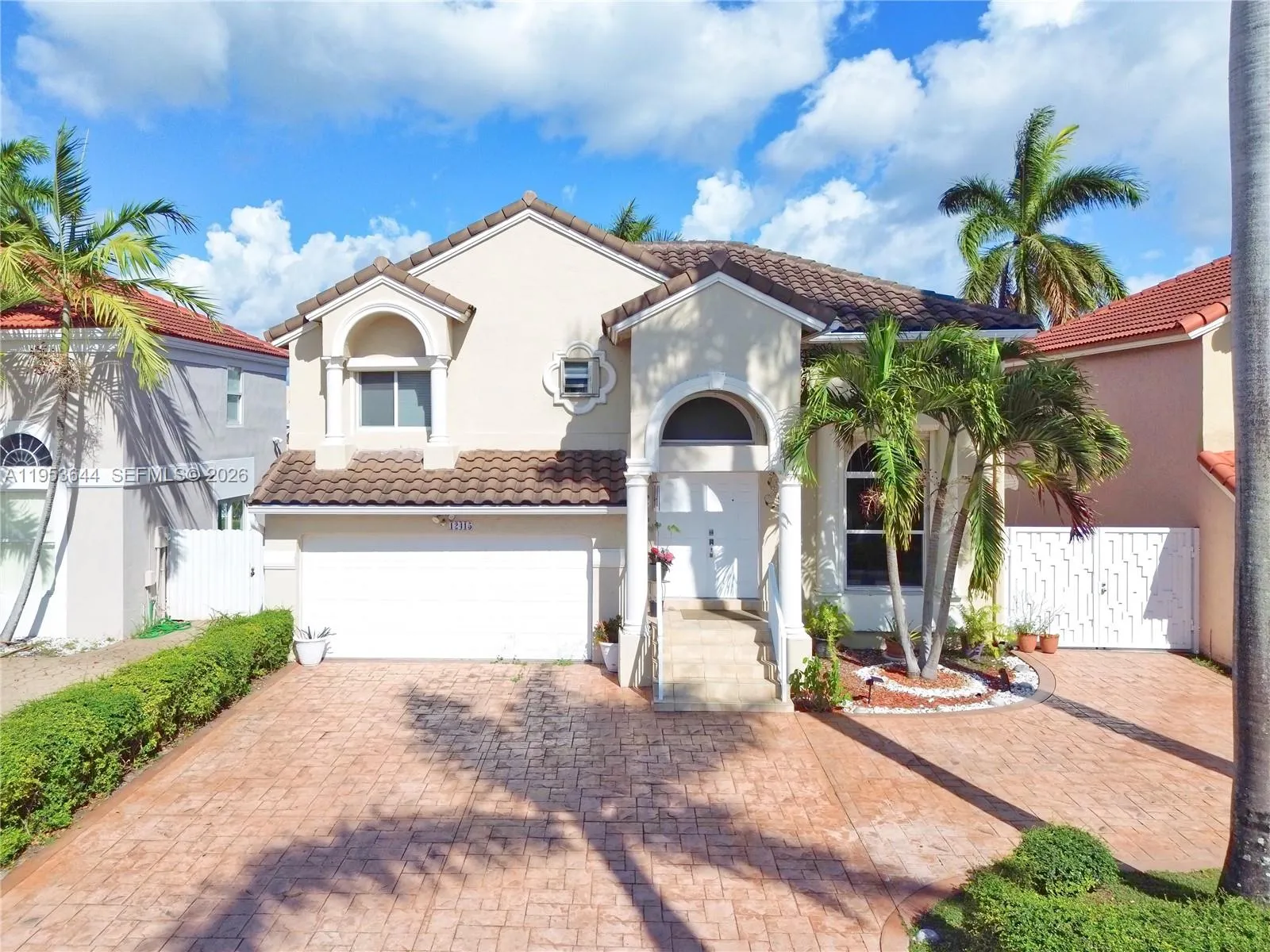 12415 Nw 7th St, Miami, Florida 33182, Miami, Florida 33182, 4 Bedrooms Bedrooms, ,3 BathroomsBathrooms,Residential,For Sale,12415 Nw 7th St, Miami, Florida 33182,A11953644