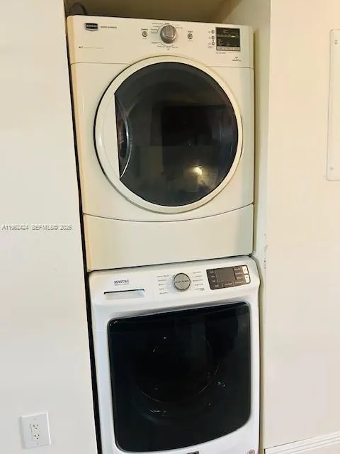 560 Nw 82nd Pl 306, Miami, Florida 33126, Miami, Florida 33126, 2 Bedrooms Bedrooms, ,1 BathroomBathrooms,Residential,For Sale,560 Nw 82nd Pl 306, Miami, Florida 33126,A11952424