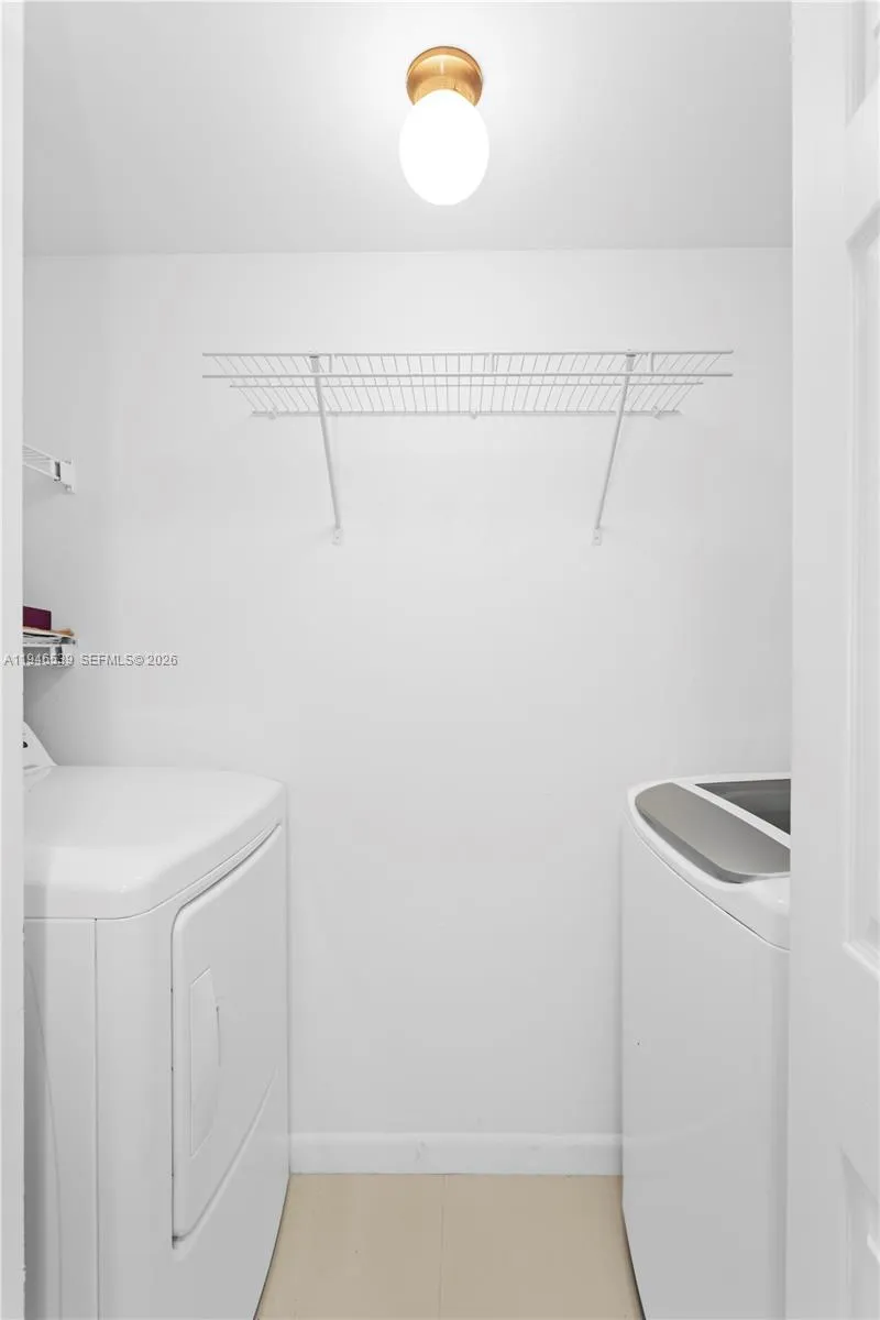 17100 N Bay Rd 1210, Sunny Isles Beach, Florida 33, Sunny Isles Beach, Florida 33160, 2 Bedrooms Bedrooms, ,2 BathroomsBathrooms,Residential,For Sale,17100 N Bay Rd 1210, Sunny Isles Beach, Florida 33,A11946539