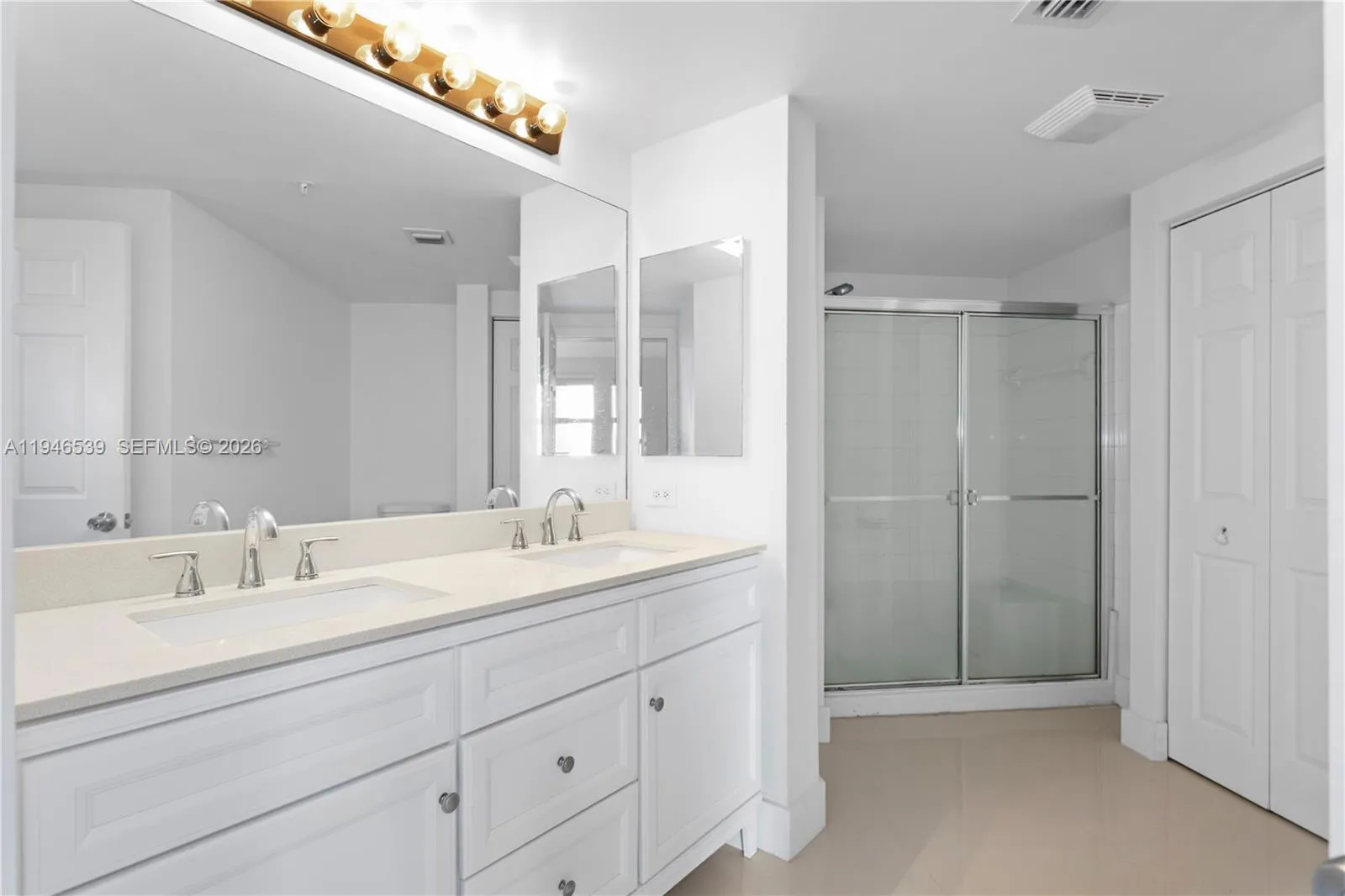 17100 N Bay Rd 1210, Sunny Isles Beach, Florida 33, Sunny Isles Beach, Florida 33160, 2 Bedrooms Bedrooms, ,2 BathroomsBathrooms,Residential,For Sale,17100 N Bay Rd 1210, Sunny Isles Beach, Florida 33,A11946539