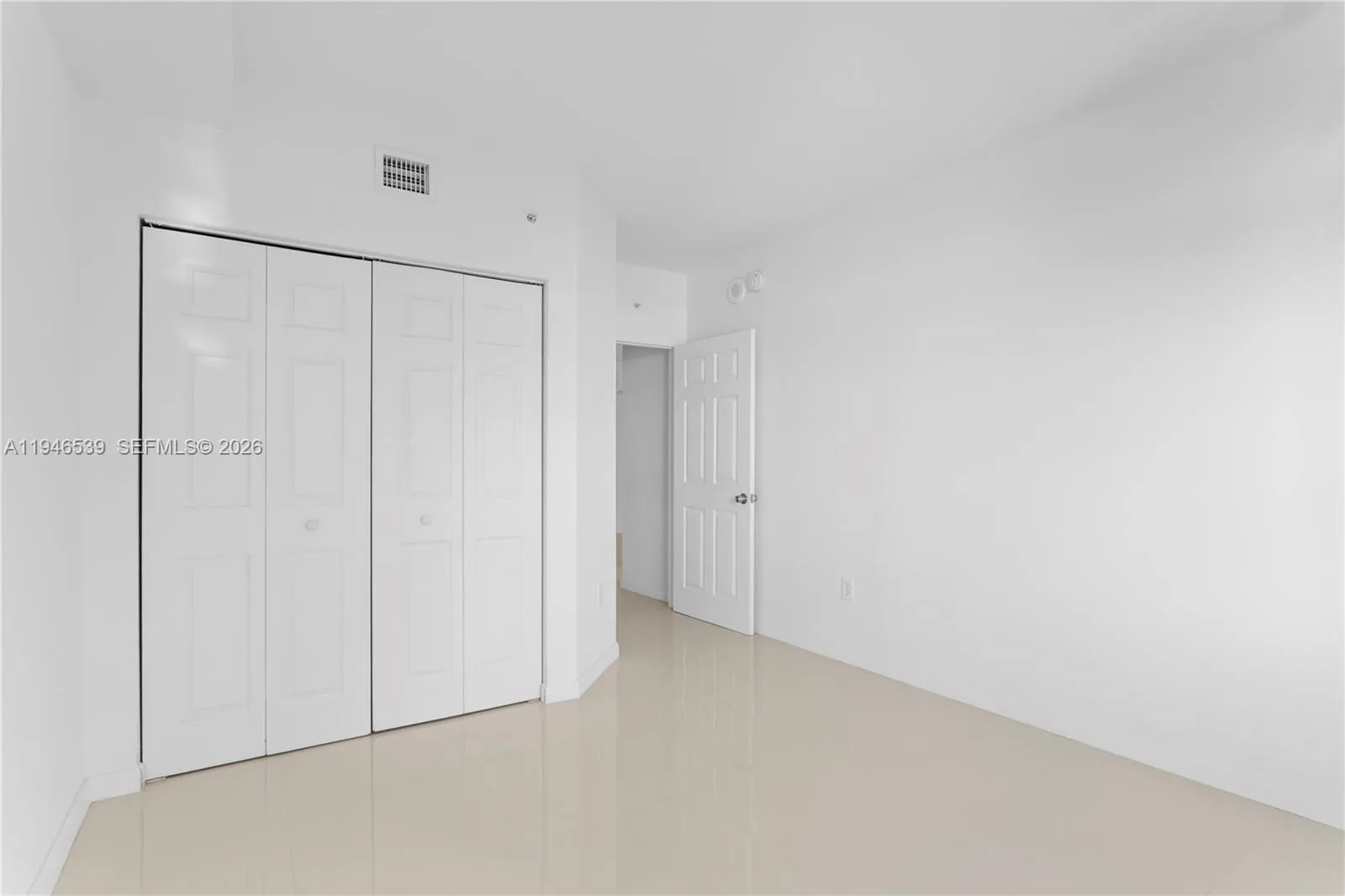 17100 N Bay Rd 1210, Sunny Isles Beach, Florida 33, Sunny Isles Beach, Florida 33160, 2 Bedrooms Bedrooms, ,2 BathroomsBathrooms,Residential,For Sale,17100 N Bay Rd 1210, Sunny Isles Beach, Florida 33,A11946539