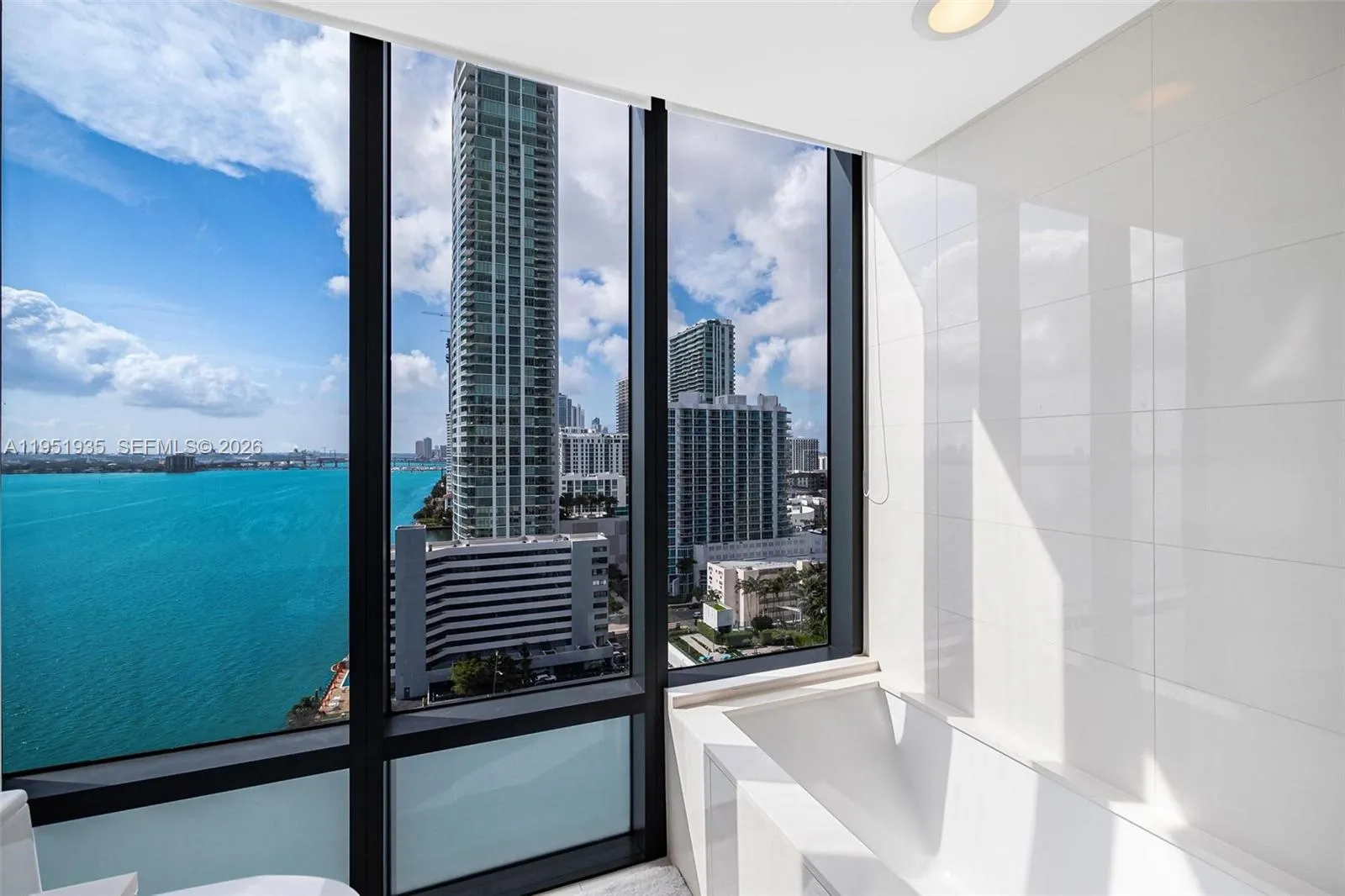 3131 Ne 7th Ave 1701, Miami, Florida 33137, Miami, Florida 33137, 3 Bedrooms Bedrooms, ,3 BathroomsBathrooms,Residential,For Sale,3131 Ne 7th Ave 1701, Miami, Florida 33137,A11951935
