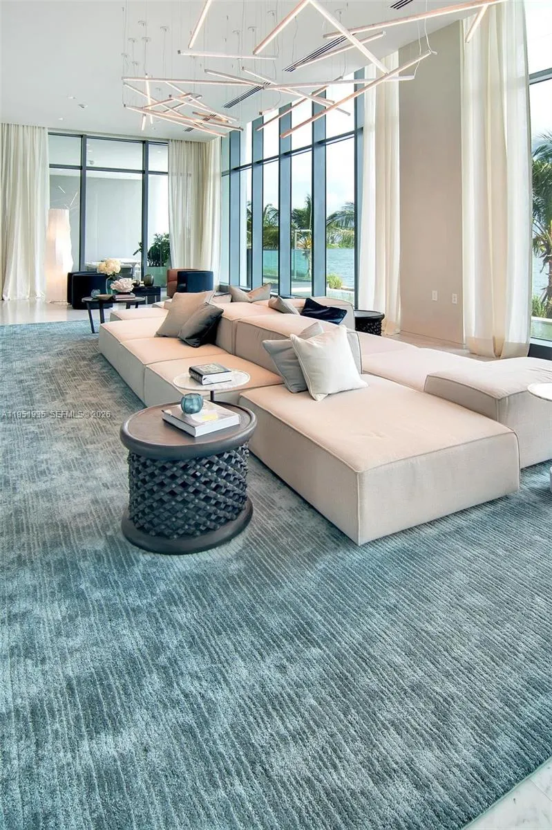 3131 Ne 7th Ave 1701, Miami, Florida 33137, Miami, Florida 33137, 3 Bedrooms Bedrooms, ,3 BathroomsBathrooms,Residential,For Sale,3131 Ne 7th Ave 1701, Miami, Florida 33137,A11951935