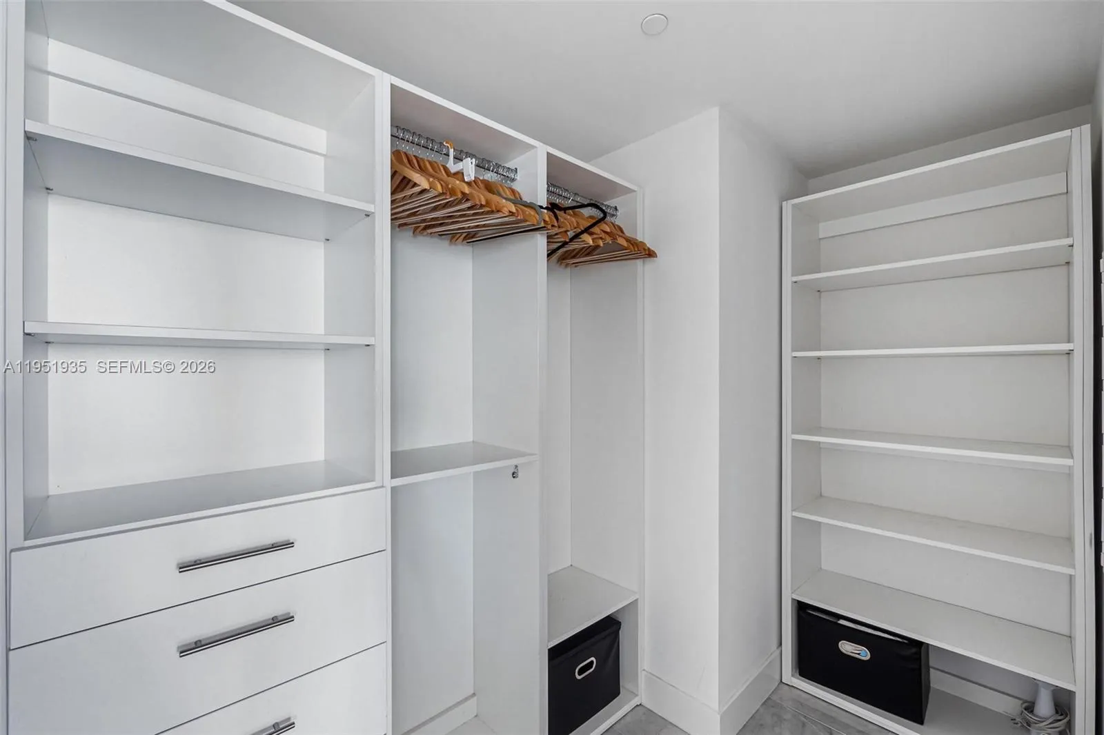 3131 Ne 7th Ave 1701, Miami, Florida 33137, Miami, Florida 33137, 3 Bedrooms Bedrooms, ,3 BathroomsBathrooms,Residential,For Sale,3131 Ne 7th Ave 1701, Miami, Florida 33137,A11951935