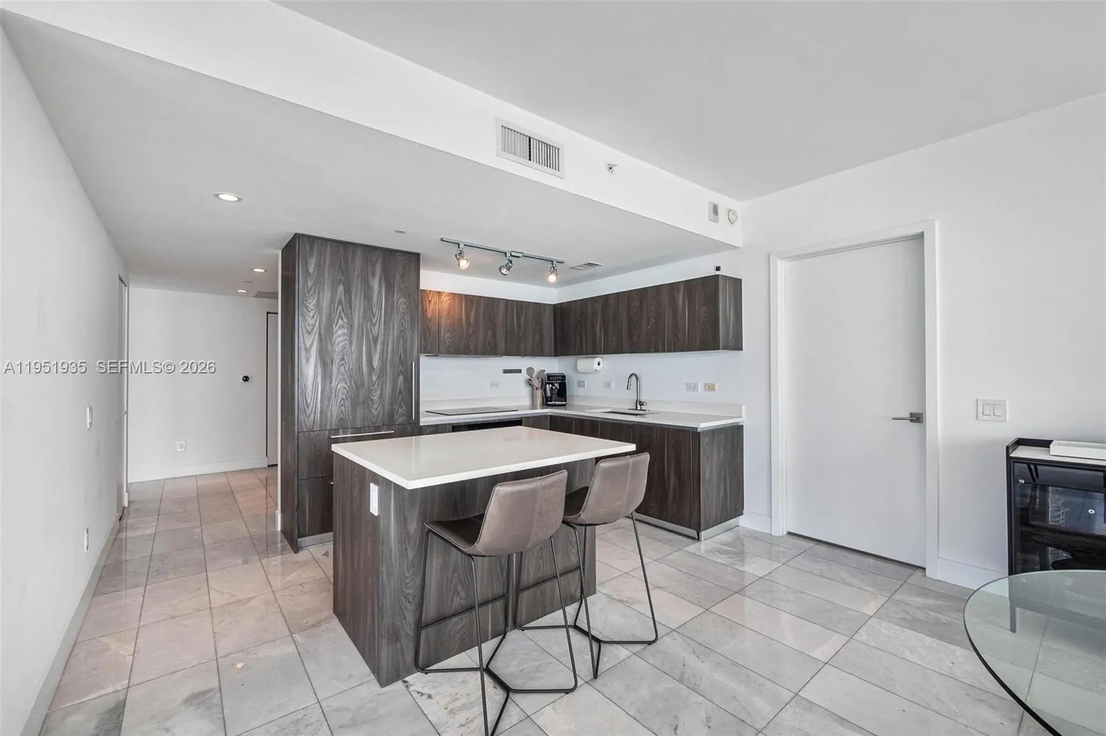 3131 Ne 7th Ave 1701, Miami, Florida 33137, Miami, Florida 33137, 3 Bedrooms Bedrooms, ,3 BathroomsBathrooms,Residential,For Sale,3131 Ne 7th Ave 1701, Miami, Florida 33137,A11951935