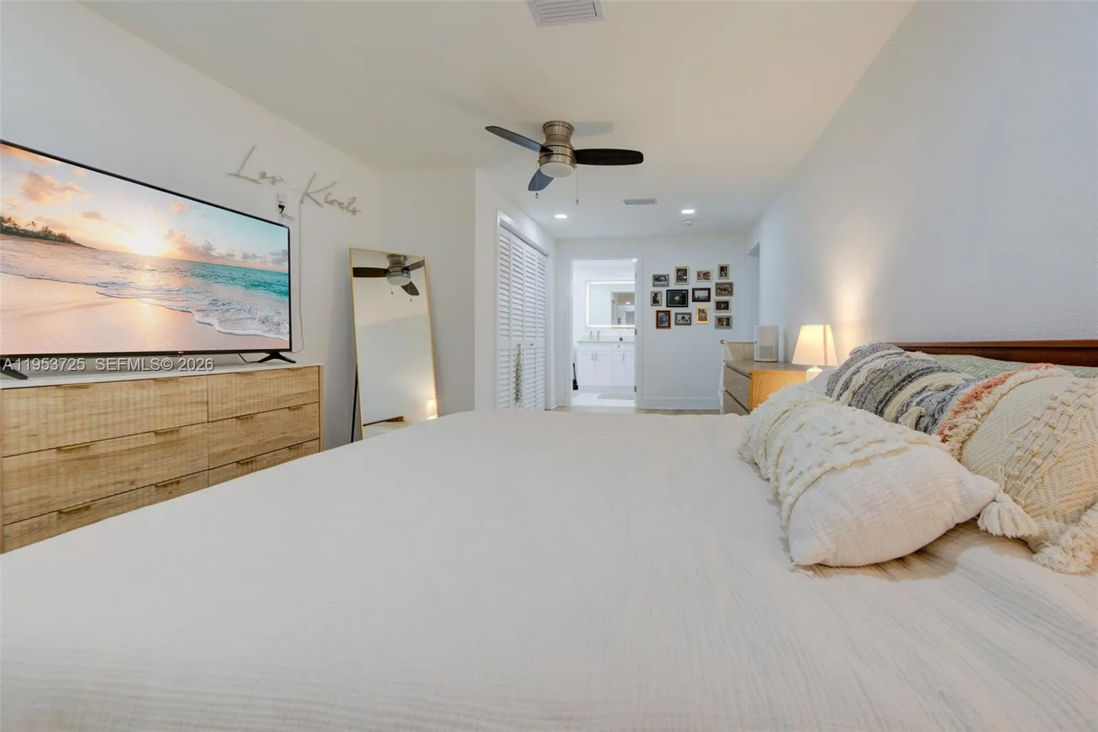 1765 Ne 145th St, Miami, Florida 33181, Miami, Florida 33181, 4 Bedrooms Bedrooms, ,3 BathroomsBathrooms,Residential,For Sale,1765 Ne 145th St, Miami, Florida 33181,A11953725