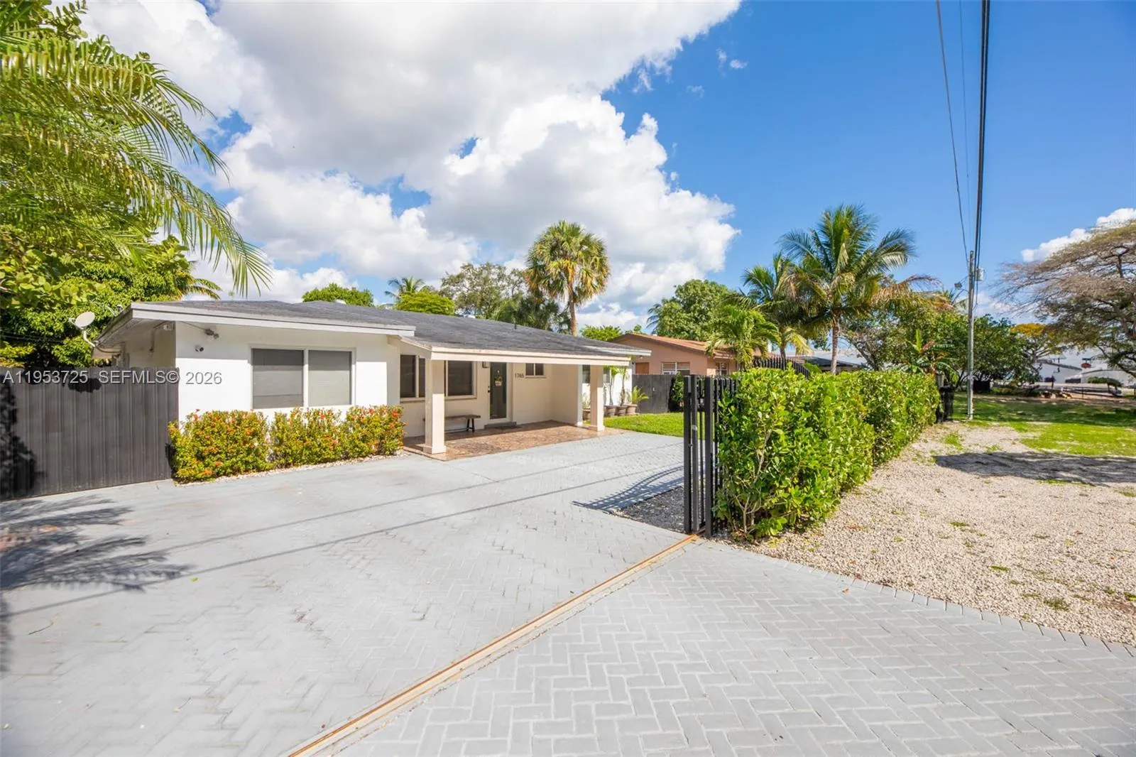 1765 Ne 145th St, Miami, Florida 33181, Miami, Florida 33181, 4 Bedrooms Bedrooms, ,3 BathroomsBathrooms,Residential,For Sale,1765 Ne 145th St, Miami, Florida 33181,A11953725