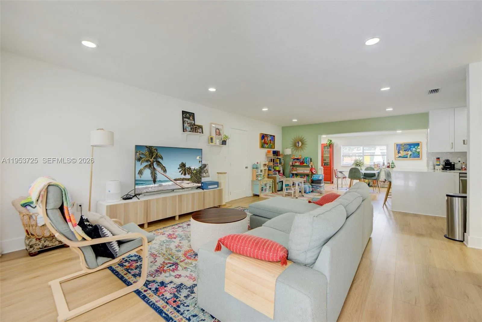 1765 Ne 145th St, Miami, Florida 33181, Miami, Florida 33181, 4 Bedrooms Bedrooms, ,3 BathroomsBathrooms,Residential,For Sale,1765 Ne 145th St, Miami, Florida 33181,A11953725
