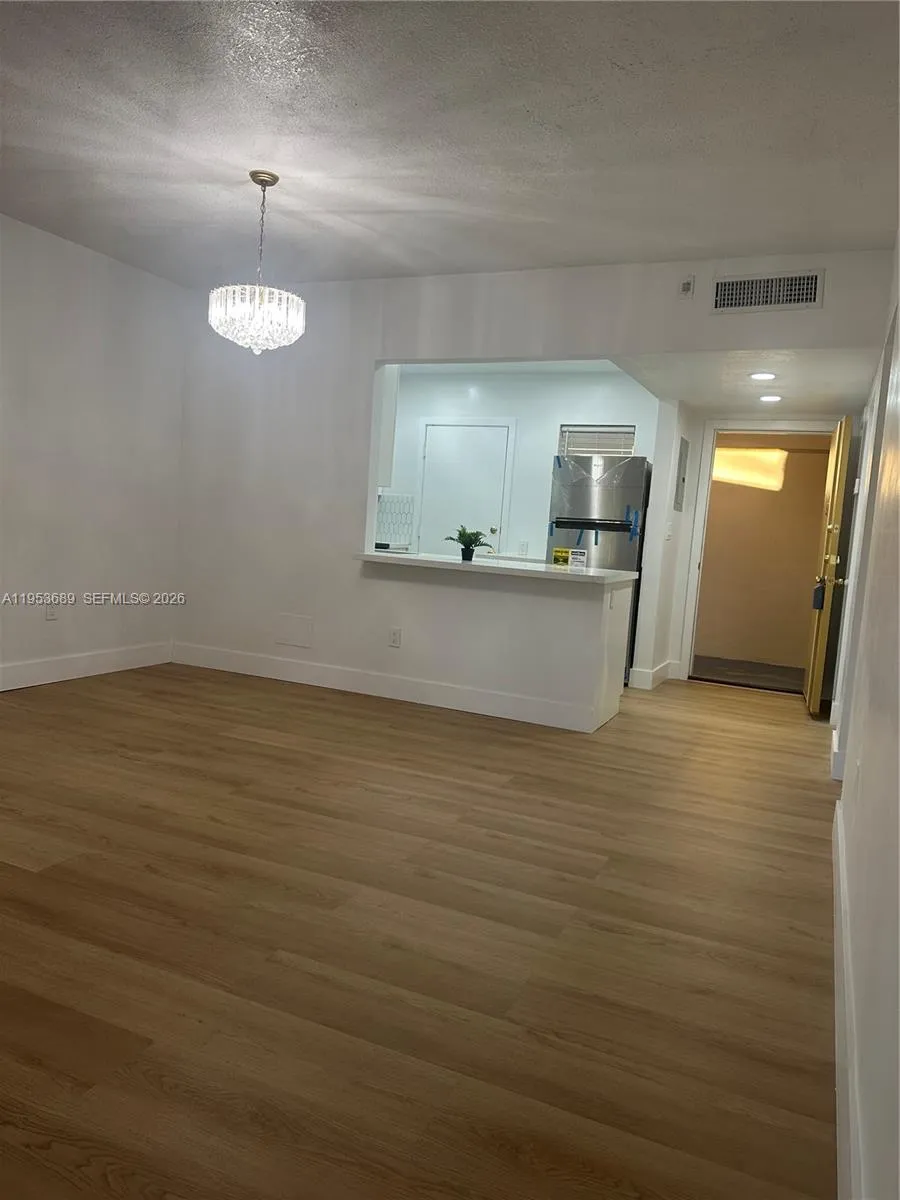 9175 Sw 77th Ave 304, Miami, Florida 33156, Miami, Florida 33156, 1 Bedroom Bedrooms, ,1 BathroomBathrooms,Residential Lease,For Rent,9175 Sw 77th Ave 304, Miami, Florida 33156,A11953689