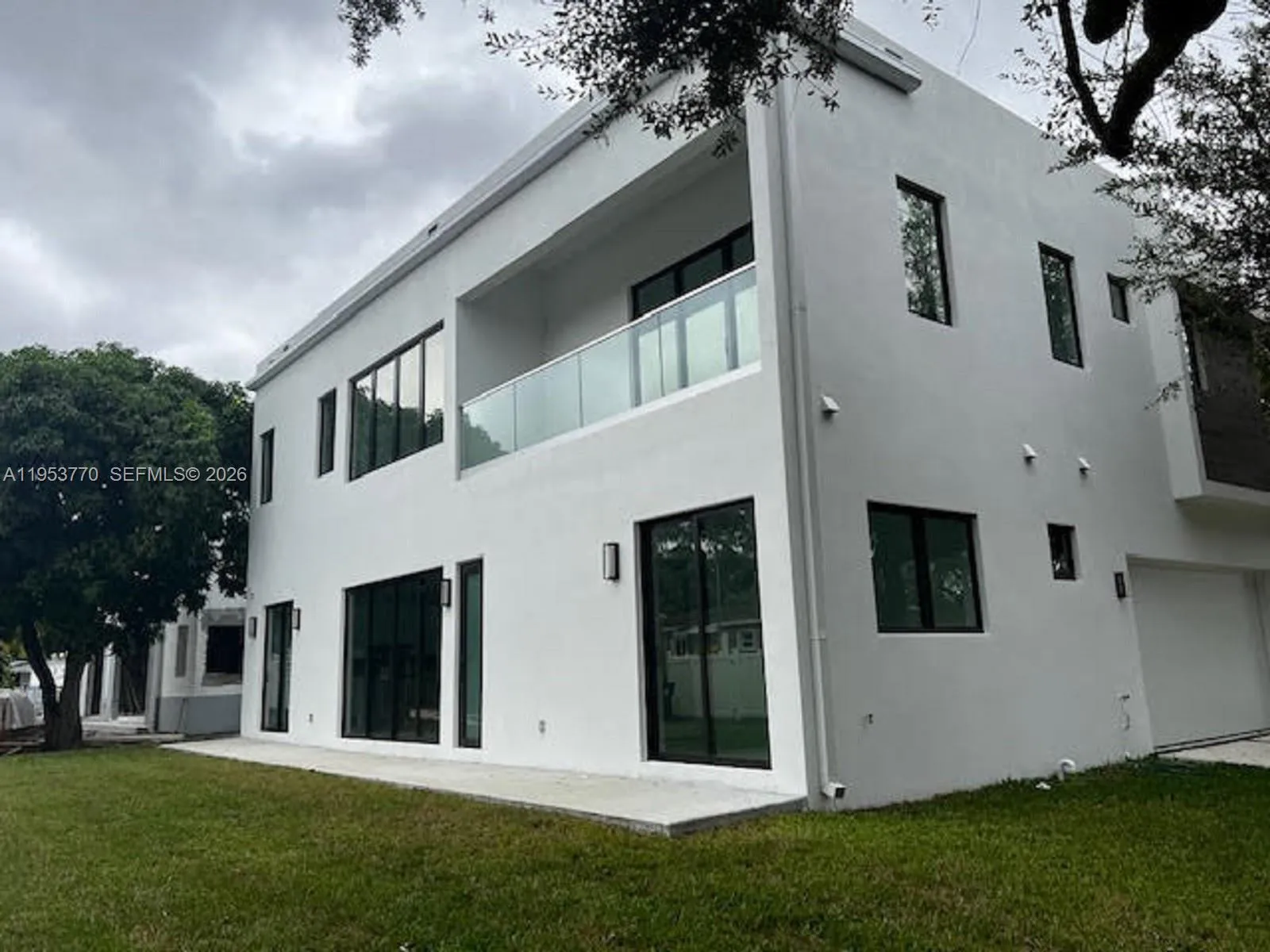 2 Hough Dr, Miami Springs, Florida 33166, Miami Springs, Florida 33166, 4 Bedrooms Bedrooms, ,5 BathroomsBathrooms,Residential,For Sale,2 Hough Dr, Miami Springs, Florida 33166,A11953770