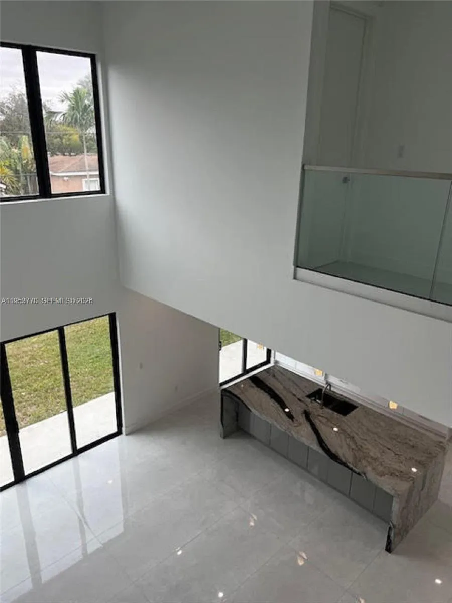 2 Hough Dr, Miami Springs, Florida 33166, Miami Springs, Florida 33166, 4 Bedrooms Bedrooms, ,5 BathroomsBathrooms,Residential,For Sale,2 Hough Dr, Miami Springs, Florida 33166,A11953770