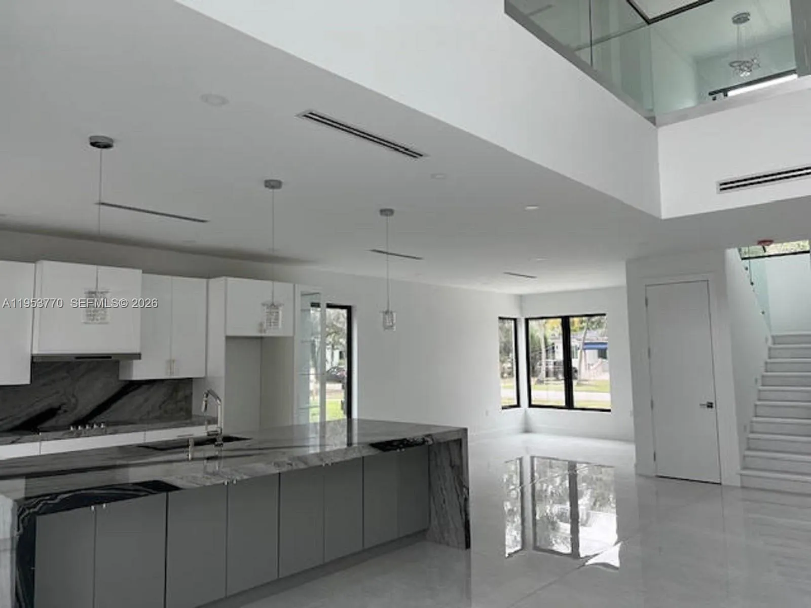 2 Hough Dr, Miami Springs, Florida 33166, Miami Springs, Florida 33166, 4 Bedrooms Bedrooms, ,5 BathroomsBathrooms,Residential,For Sale,2 Hough Dr, Miami Springs, Florida 33166,A11953770