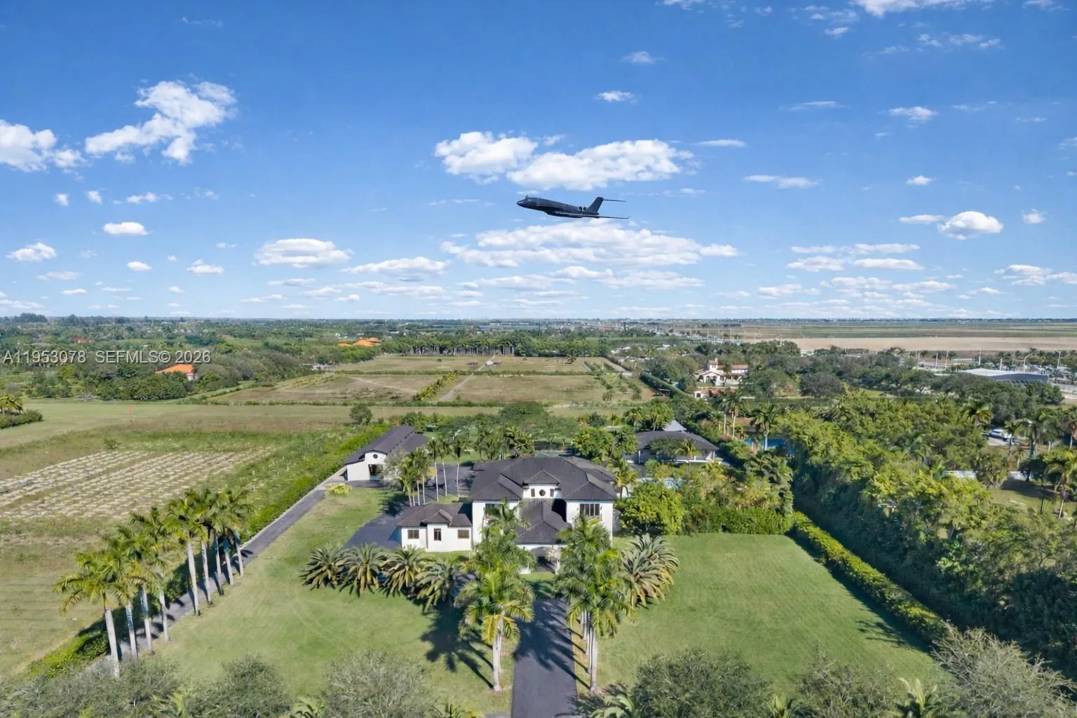 17805 Sw 158th St, Miami, Florida 33187, Miami, Florida 33187, 10 Bedrooms Bedrooms, ,8 BathroomsBathrooms,Residential,For Sale,17805 Sw 158th St, Miami, Florida 33187,A11953078