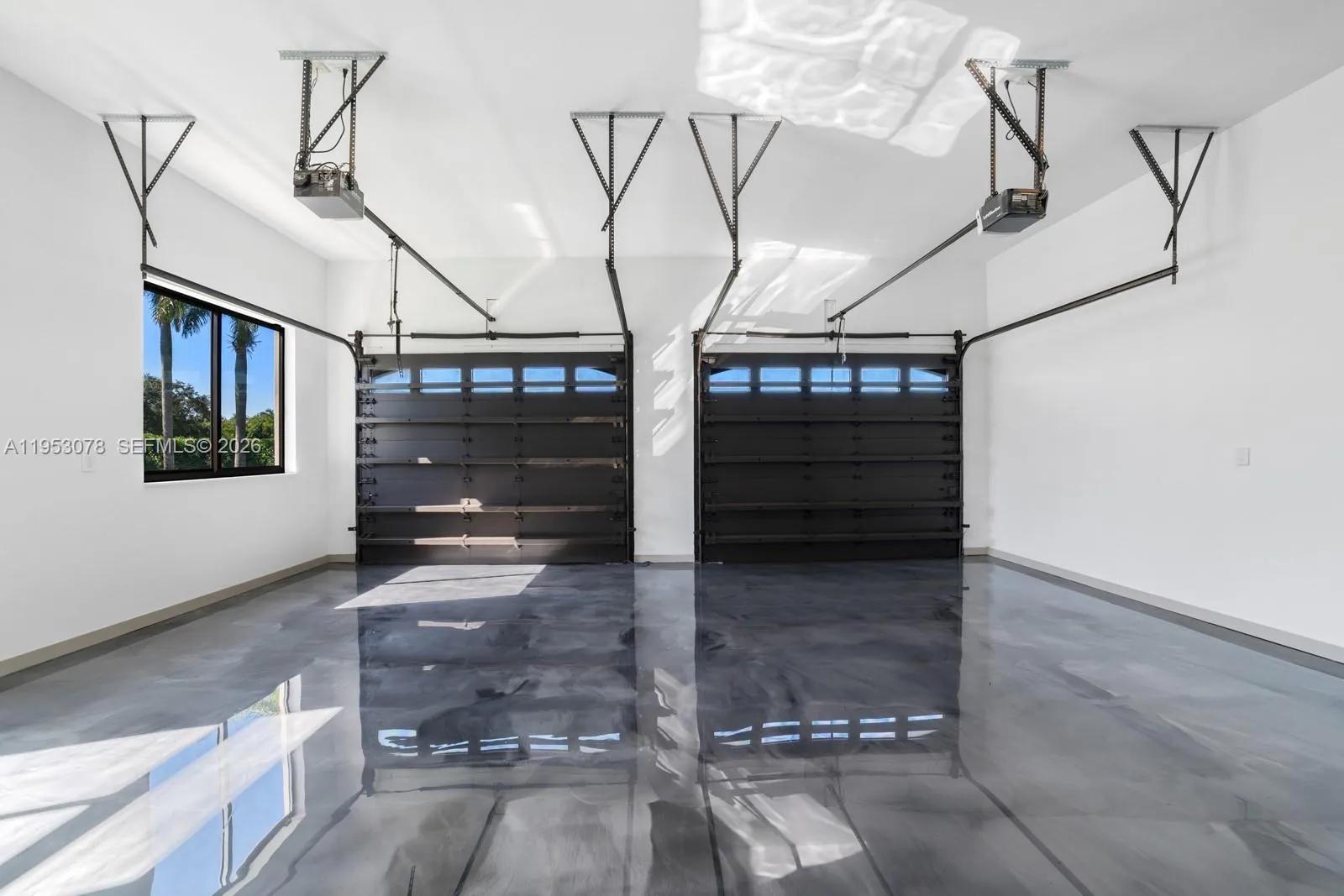 17805 Sw 158th St, Miami, Florida 33187, Miami, Florida 33187, 10 Bedrooms Bedrooms, ,8 BathroomsBathrooms,Residential,For Sale,17805 Sw 158th St, Miami, Florida 33187,A11953078