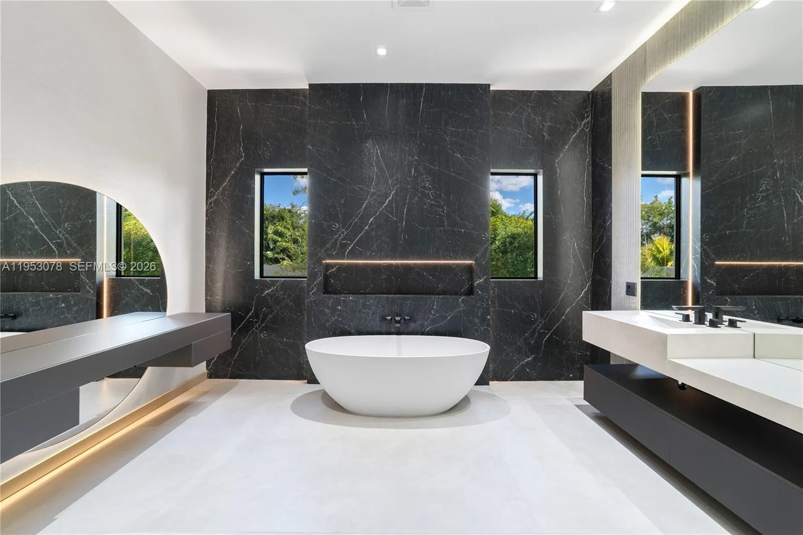 17805 Sw 158th St, Miami, Florida 33187, Miami, Florida 33187, 10 Bedrooms Bedrooms, ,10 BathroomsBathrooms,Residential,For Sale,17805 Sw 158th St, Miami, Florida 33187,A11953078