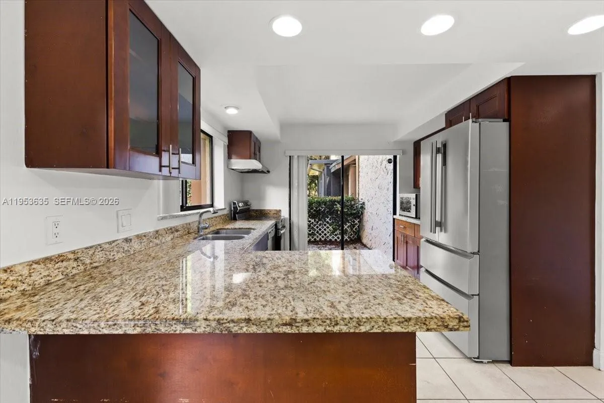 181 Wimbledon Lake Dr 181, Plantation, Florida 333, Plantation, Florida 33324, 3 Bedrooms Bedrooms, ,2 BathroomsBathrooms,Residential Lease,For Rent,181 Wimbledon Lake Dr 181, Plantation, Florida 333,A11953635