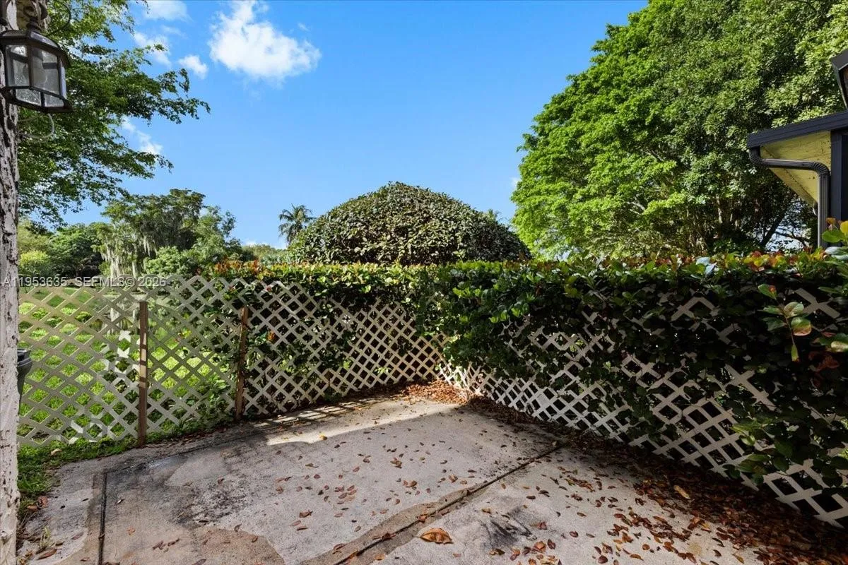 181 Wimbledon Lake Dr 181, Plantation, Florida 333, Plantation, Florida 33324, 3 Bedrooms Bedrooms, ,2 BathroomsBathrooms,Residential Lease,For Rent,181 Wimbledon Lake Dr 181, Plantation, Florida 333,A11953635