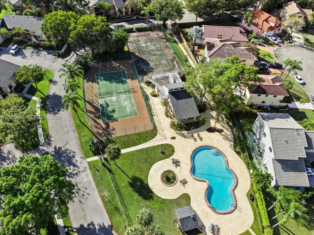 181 Wimbledon Lake Dr 181, Plantation, Florida 333, Plantation, Florida 33324, 3 Bedrooms Bedrooms, ,2 BathroomsBathrooms,Residential Lease,For Rent,181 Wimbledon Lake Dr 181, Plantation, Florida 333,A11953635