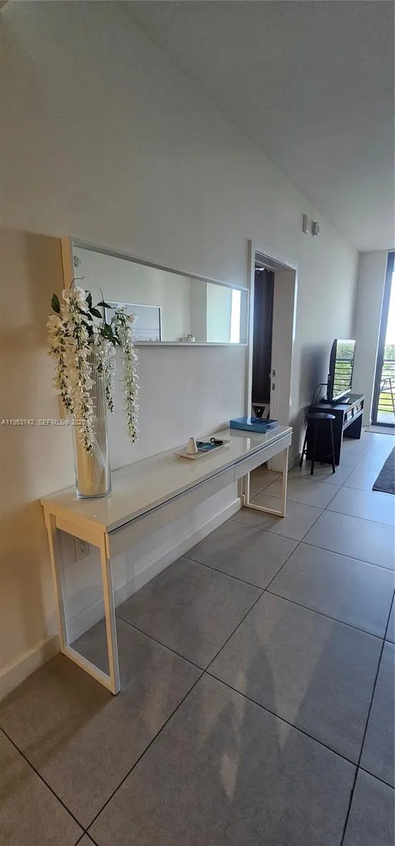 5350 Nw 84th Ave 507, Doral, Florida 33166, Doral, Florida 33166, 2 Bedrooms Bedrooms, ,2 BathroomsBathrooms,Residential,For Sale,5350 Nw 84th Ave 507, Doral, Florida 33166,A11953742