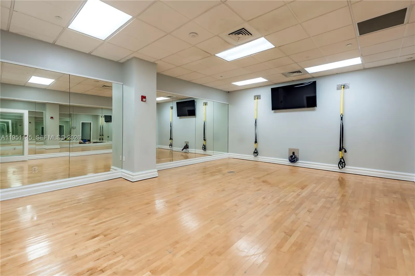 2501 S Ocean Dr 939, Hollywood, Florida 33019, Hollywood, Florida 33019, 1 Bedroom Bedrooms, ,1 BathroomBathrooms,Residential,For Sale,2501 S Ocean Dr 939, Hollywood, Florida 33019,A11951145