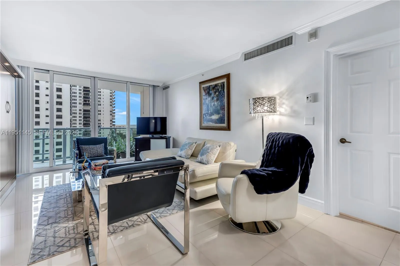 2501 S Ocean Dr 939, Hollywood, Florida 33019, Hollywood, Florida 33019, 1 Bedroom Bedrooms, ,1 BathroomBathrooms,Residential,For Sale,2501 S Ocean Dr 939, Hollywood, Florida 33019,A11951145