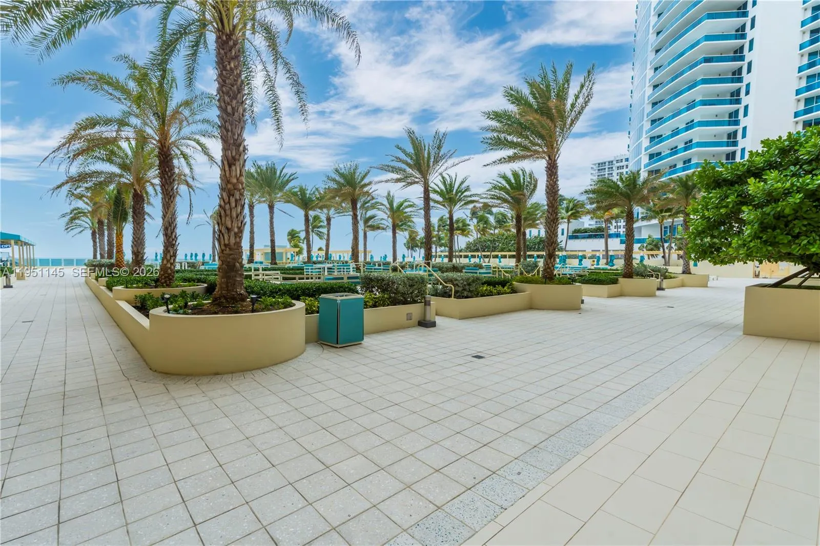 2501 S Ocean Dr 939, Hollywood, Florida 33019, Hollywood, Florida 33019, 1 Bedroom Bedrooms, ,1 BathroomBathrooms,Residential,For Sale,2501 S Ocean Dr 939, Hollywood, Florida 33019,A11951145