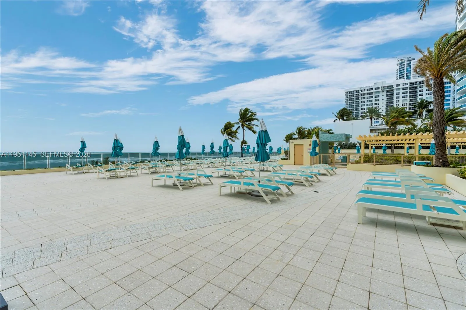 2501 S Ocean Dr 939, Hollywood, Florida 33019, Hollywood, Florida 33019, 1 Bedroom Bedrooms, ,1 BathroomBathrooms,Residential,For Sale,2501 S Ocean Dr 939, Hollywood, Florida 33019,A11951145