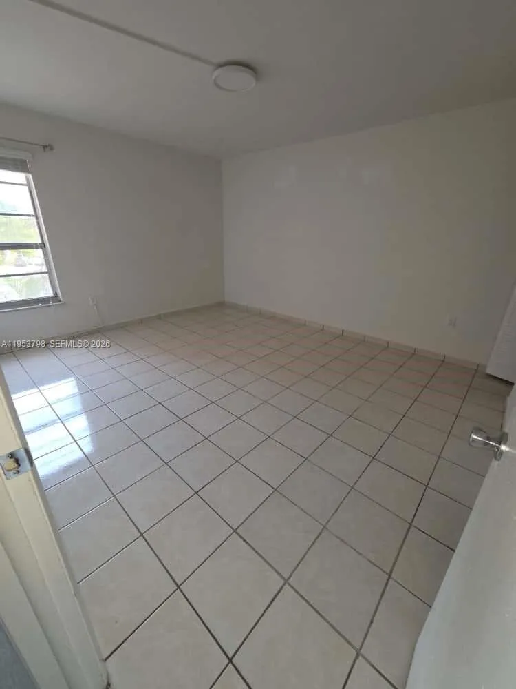 4717 Nw 7th St 304-10, Miami, Florida 33126, Miami, Florida 33126, 2 Bedrooms Bedrooms, ,2 BathroomsBathrooms,Residential,For Sale,4717 Nw 7th St 304-10, Miami, Florida 33126,A11953798
