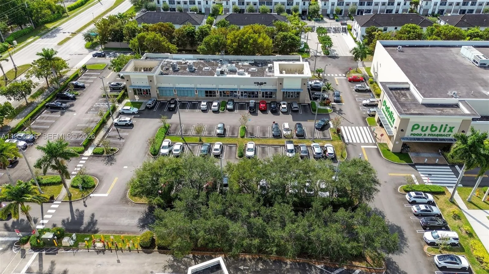 Turnkey Full-service Beauty Salon & Barbershop, Kendall, Florida 33186, ,Business Opportunity,For Sale,Turnkey Full-service Beauty Salon & Barbershop,A11953815