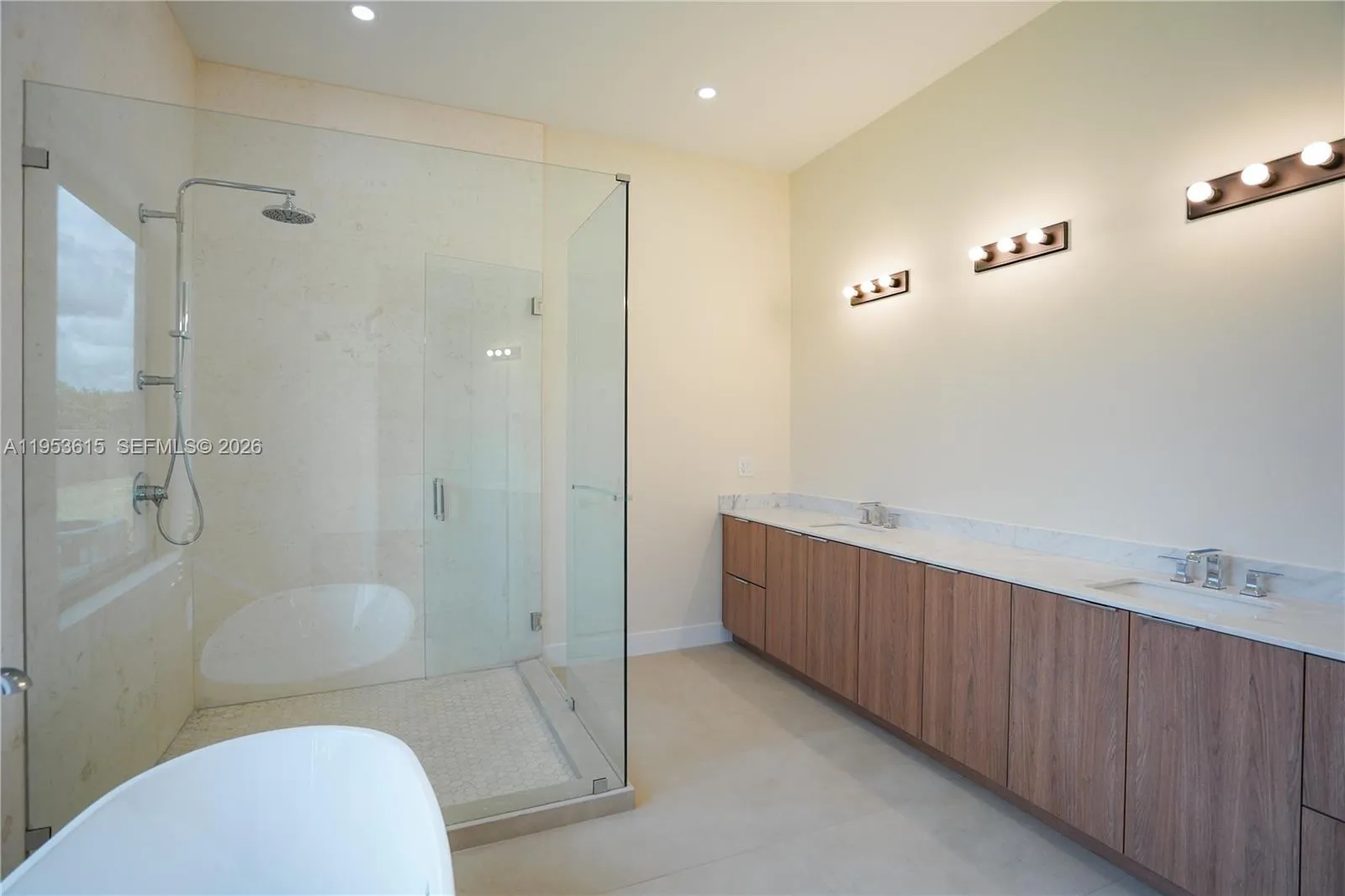 27505 Sw 172nd Ave, Homestead, Florida 33031, Homestead, Florida 33031, 5 Bedrooms Bedrooms, ,6 BathroomsBathrooms,Residential,For Sale,27505 Sw 172nd Ave, Homestead, Florida 33031,A11953615