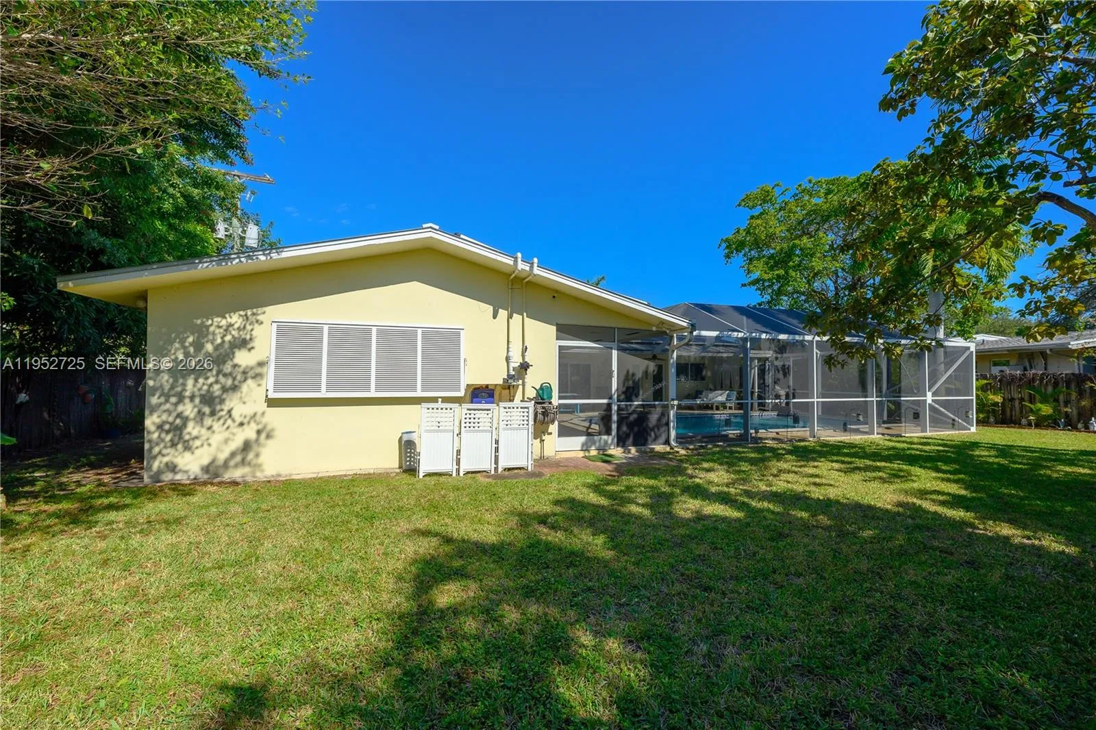 550 Ne 5th St, Pompano Beach, Florida 33060, Pompano Beach, Florida 33060, 3 Bedrooms Bedrooms, ,2 BathroomsBathrooms,Residential,For Sale,550 Ne 5th St, Pompano Beach, Florida 33060,A11952725