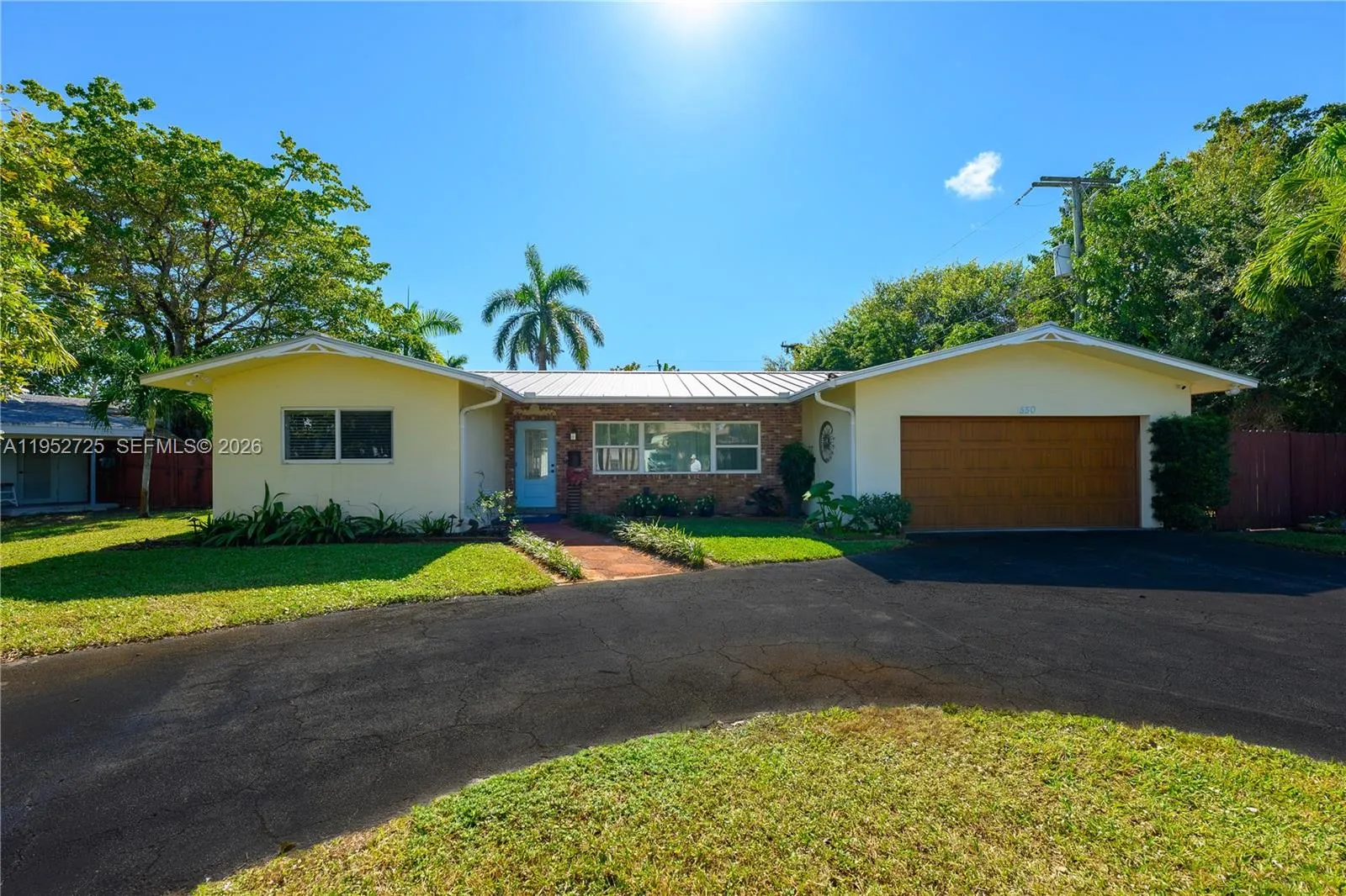550 Ne 5th St, Pompano Beach, Florida 33060, Pompano Beach, Florida 33060, 3 Bedrooms Bedrooms, ,2 BathroomsBathrooms,Residential,For Sale,550 Ne 5th St, Pompano Beach, Florida 33060,A11952725