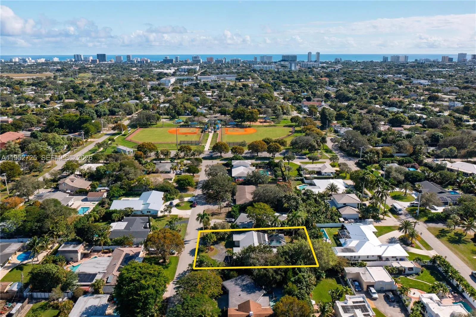 550 Ne 5th St, Pompano Beach, Florida 33060, Pompano Beach, Florida 33060, 3 Bedrooms Bedrooms, ,2 BathroomsBathrooms,Residential,For Sale,550 Ne 5th St, Pompano Beach, Florida 33060,A11952725