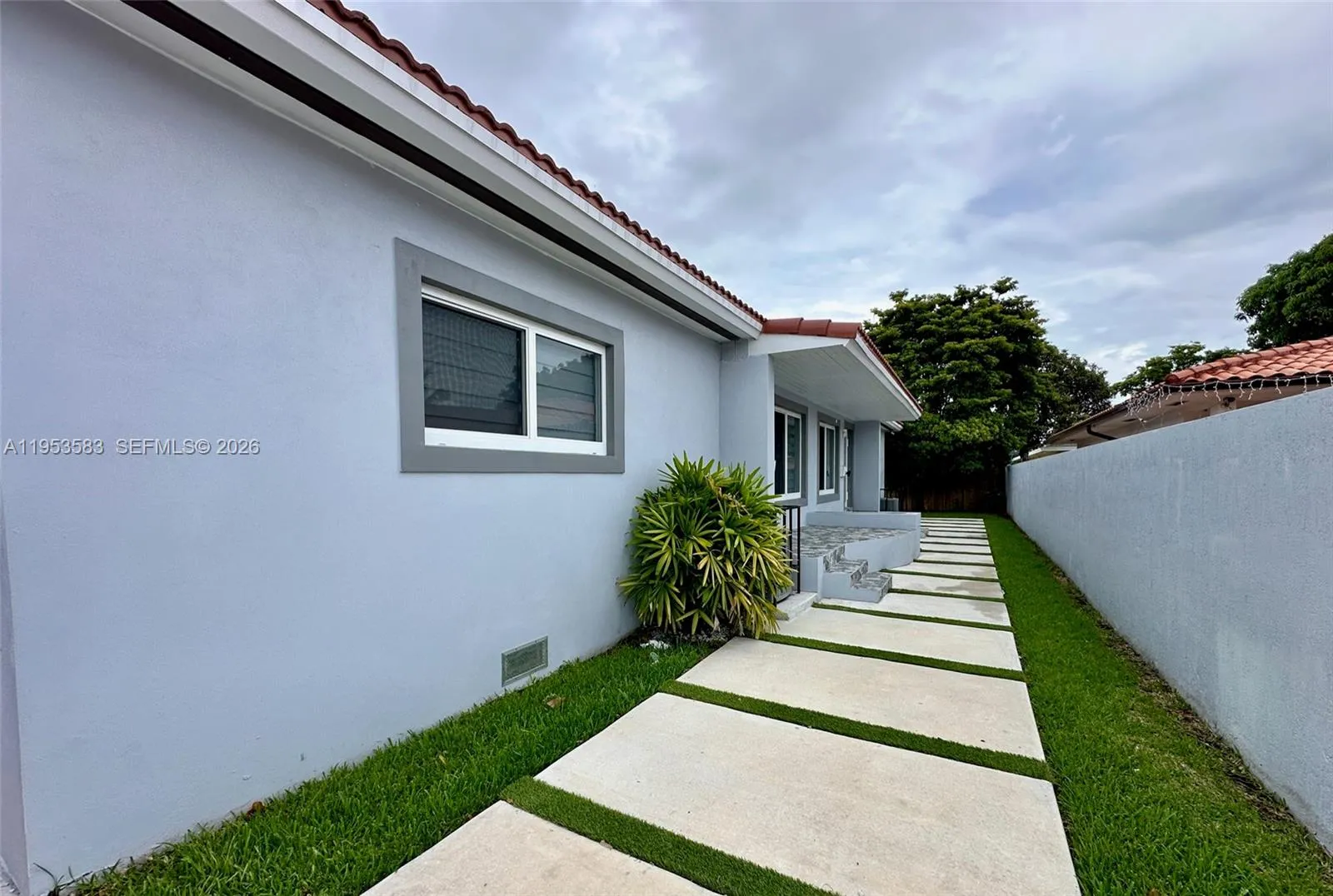 2722 Sw 5th St, Miami, Florida 33135, Miami, Florida 33135, ,Residential Income,For Sale,2722 Sw 5th St, Miami, Florida 33135,A11953583