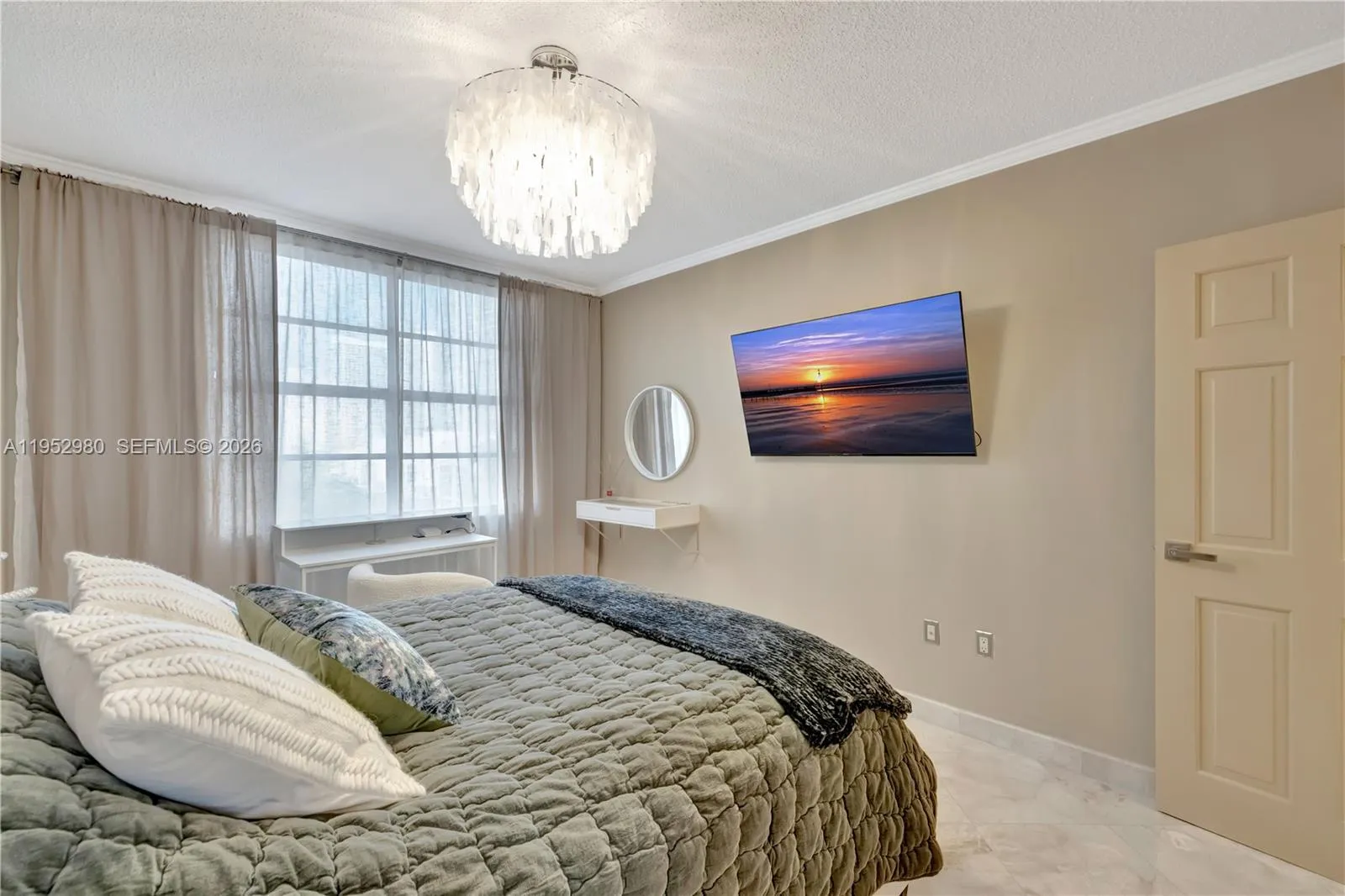 1965 S Ocean Dr 4s, Hallandale Beach, Florida 3300, Hallandale Beach, Florida 33009, 2 Bedrooms Bedrooms, ,2 BathroomsBathrooms,Residential,For Sale,1965 S Ocean Dr 4s, Hallandale Beach, Florida 3300,A11952980