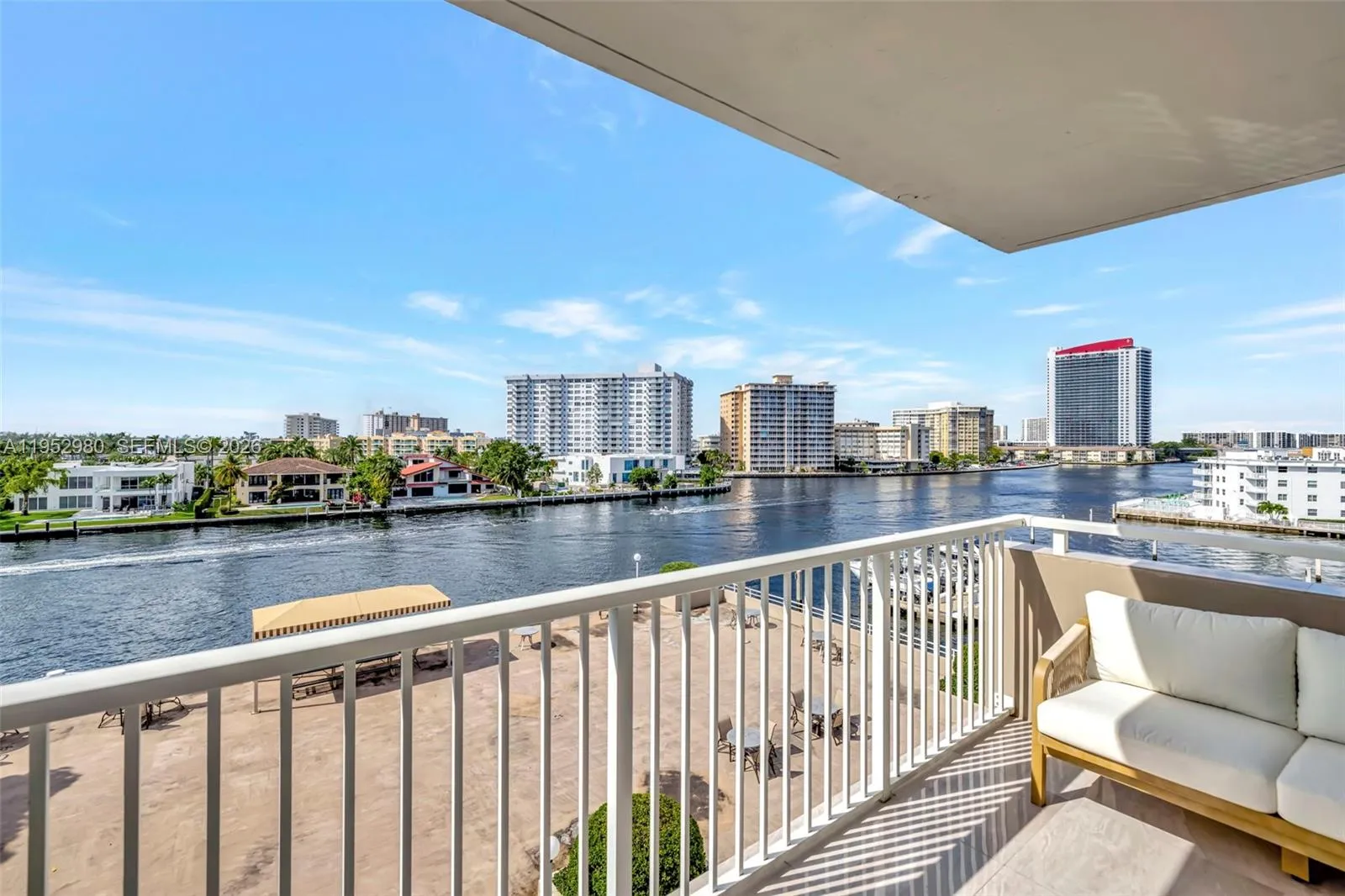 Magnificent balcony offers a breathtaking view of the Intracoastal Waterway