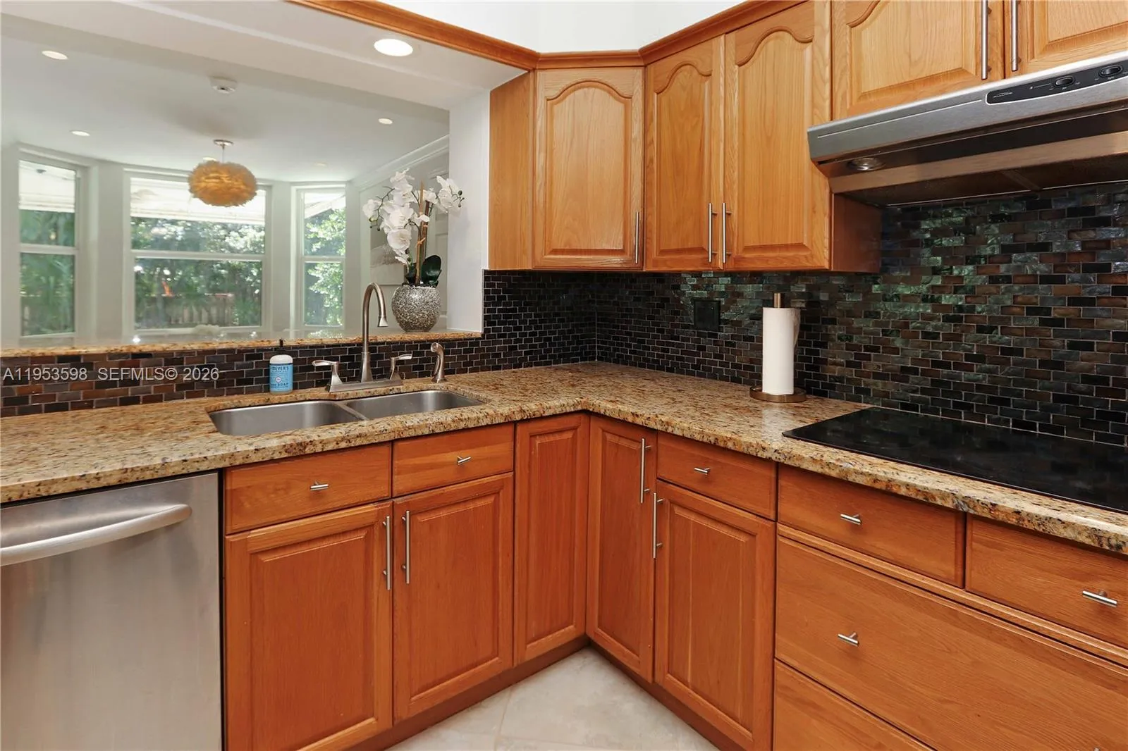 1242 Buchanan St, Hollywood, Florida 33019, Hollywood, Florida 33019, 3 Bedrooms Bedrooms, ,3 BathroomsBathrooms,Residential,For Sale,1242 Buchanan St, Hollywood, Florida 33019,A11953598