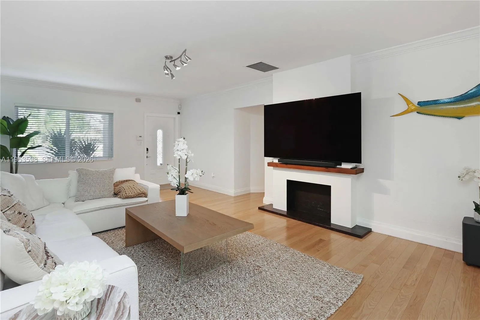 1242 Buchanan St, Hollywood, Florida 33019, Hollywood, Florida 33019, 3 Bedrooms Bedrooms, ,3 BathroomsBathrooms,Residential,For Sale,1242 Buchanan St, Hollywood, Florida 33019,A11953598