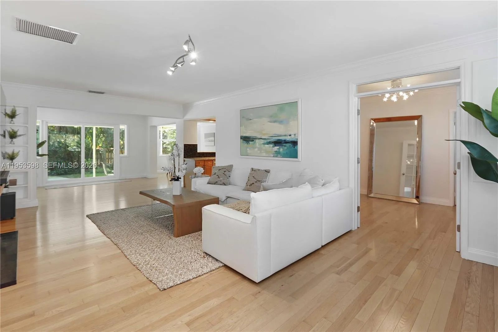 1242 Buchanan St, Hollywood, Florida 33019, Hollywood, Florida 33019, 3 Bedrooms Bedrooms, ,3 BathroomsBathrooms,Residential,For Sale,1242 Buchanan St, Hollywood, Florida 33019,A11953598