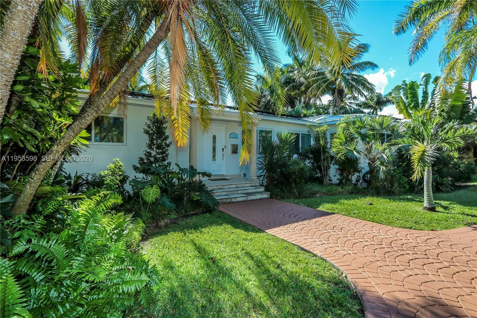 1242 Buchanan St, Hollywood, Florida 33019, Hollywood, Florida 33019, 3 Bedrooms Bedrooms, ,3 BathroomsBathrooms,Residential,For Sale,1242 Buchanan St, Hollywood, Florida 33019,A11953598