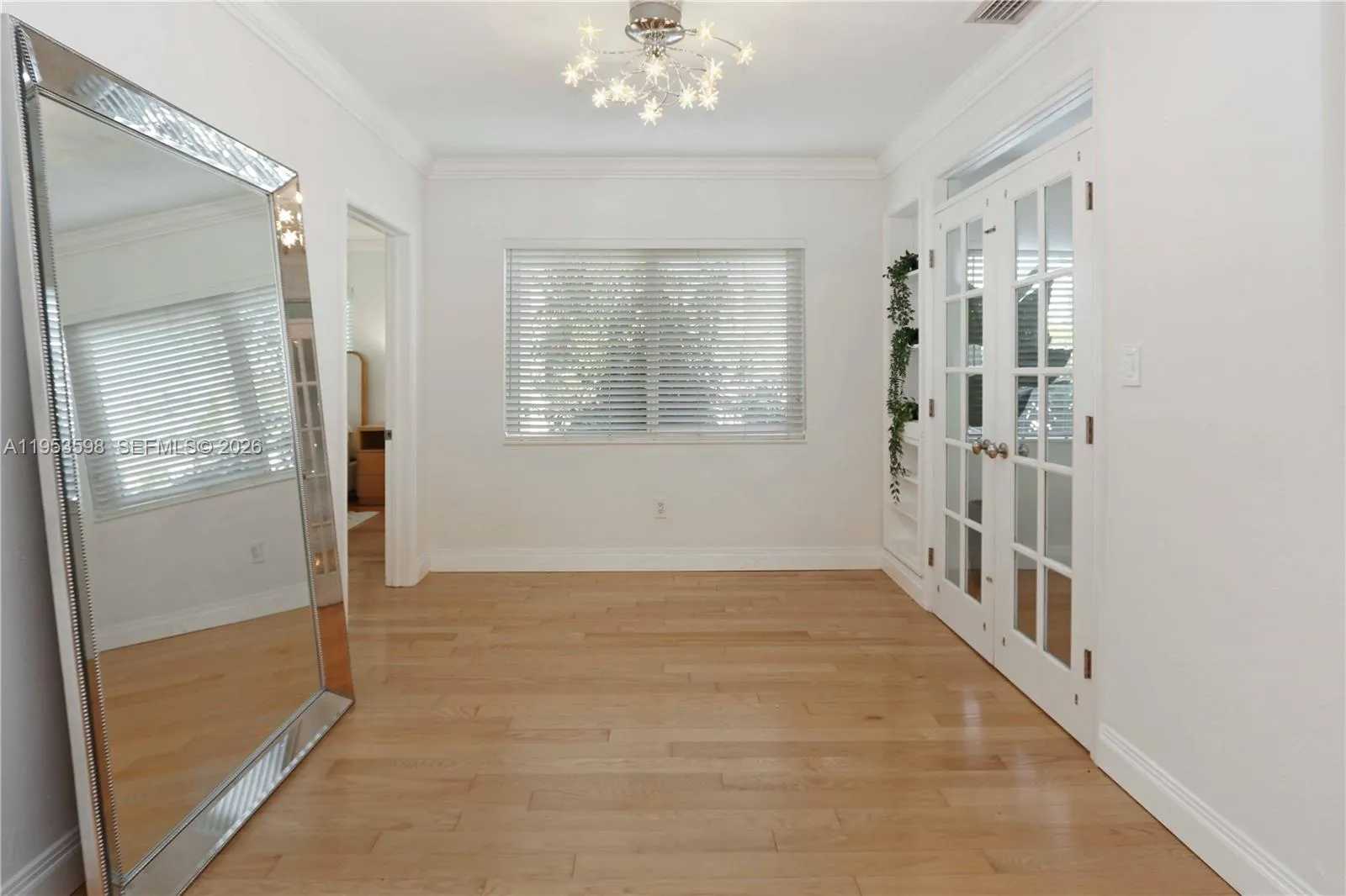 1242 Buchanan St, Hollywood, Florida 33019, Hollywood, Florida 33019, 3 Bedrooms Bedrooms, ,3 BathroomsBathrooms,Residential,For Sale,1242 Buchanan St, Hollywood, Florida 33019,A11953598