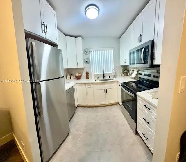2850 Ne 14th St Cswy 110b, Pompano Beach, Florida, Pompano Beach, Florida 33062, 2 Bedrooms Bedrooms, ,2 BathroomsBathrooms,Residential,For Sale,2850 Ne 14th St Cswy 110b, Pompano Beach, Florida ,A11953848