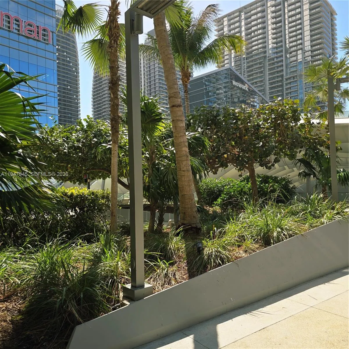 68 Se 6th St 2110, Miami, Florida 33131, Miami, Florida 33131, 2 Bedrooms Bedrooms, ,2 BathroomsBathrooms,Residential,For Sale,68 Se 6th St 2110, Miami, Florida 33131,A11947945