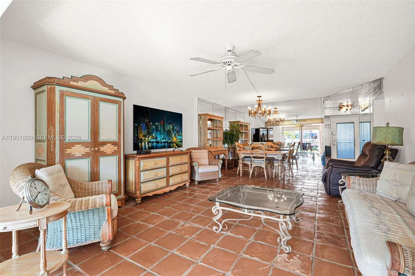 314 Se 10th St 103, Dania Beach, Florida 33004, Dania Beach, Florida 33004, 2 Bedrooms Bedrooms, ,2 BathroomsBathrooms,Residential,For Sale,314 Se 10th St 103, Dania Beach, Florida 33004,A11951880